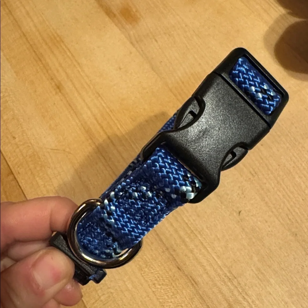 NWOT Legacy Collection Blue Pet Collar with Black Buckle